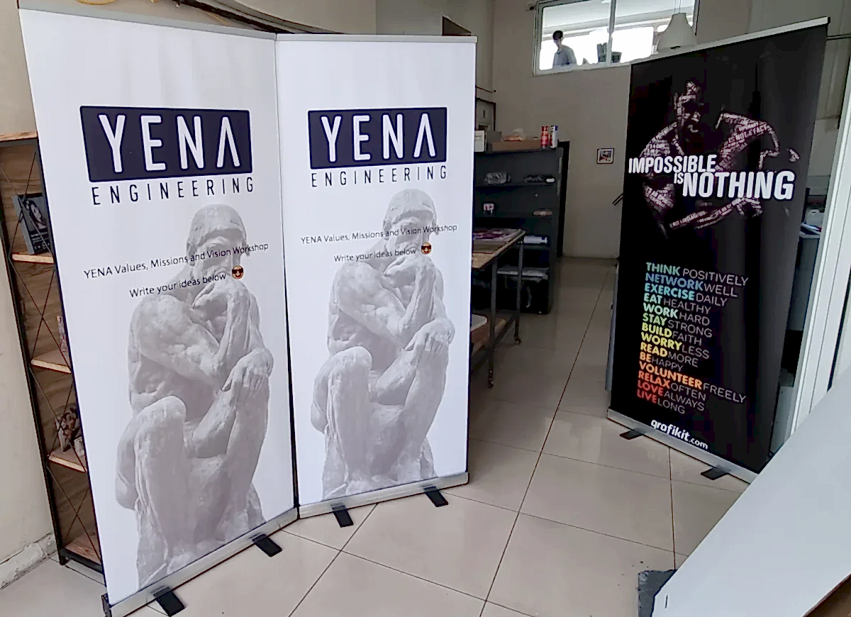 Ekonomik Roll UP Banner (85x200 cm)